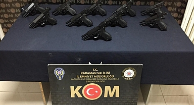 Araçta Yapılan Aramada Ruhsatsız Tabanca Ele Geçirildi