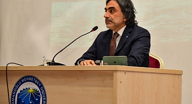 DİN İŞLERİ YÜKSEK KURULU ÜYESİ AYDEMİR KMÜ’DE KONFERANS VERDİ