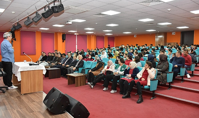 Prof. Dr. Abdullah Harmancı, Öğrencilerle Buluştu