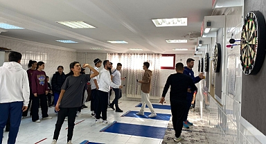 ŞEHİT OĞUZHAN KÜÇÜK ANISINA DART TURNUVASI DÜZENLENDİ