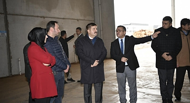 TKDK destekleri ile Organize Sanayi Bölgesinde kurulan pelet üretim tesisinde incelemelerde bulundu.