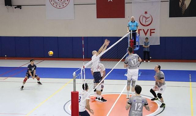 TVF ERKEKLER 2. LİG YARI FİNAL ETABI NEFESLERİ KESTİ