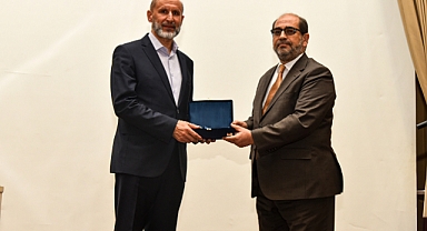 DİN İŞLERİ YÜKSEK KURULU ÜYESİ ÇALIŞ KMÜ’DE KONFERANS VERDİ