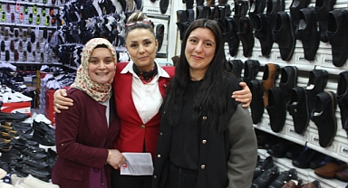 ''Kadınlar Geleceğimizi Şekillendirmede Kritik Rol Üstlenmektedir''