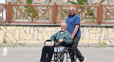 Bakan Göktaş: “Evde Bakım Yardımı ödemelerini Ramazan Bayramı öncesi hesaplara yatırıyoruz”