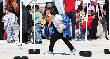 ÖZEL EĞİTİM ÖĞRENCİLERİ “SPOR AŞKI ENGEL TANIMAZ” PROJESİ İLE DOYASIYA EĞLENDİ