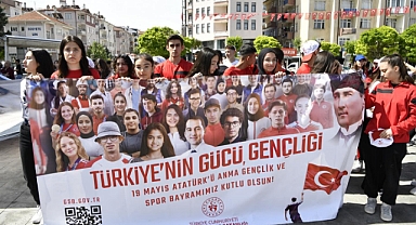 19 Mayıs Atatürk’ü Anma, Gençlik ve Spor Bayramı Tüm Yurtta Olduğu Gibi İlimizde de Büyük Bir Coşkuyla Kutlandı.