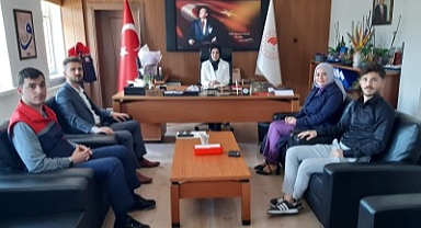 Çocuk Evleri Sosyal Gelişim Derneği Hatice Bulut’u Ziyaret Etti