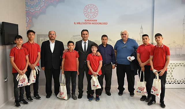 Yunus Emre Ortaokulu Sportif Alanlardaki Başarısıyla Göz Dolduruyor