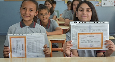 Karaman'da 50 Bin Öğrenci Karnelerini Alarak Yaz Tatiline Merhaba Dedi