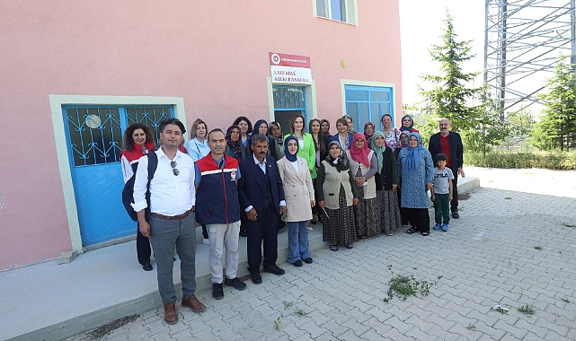 LALE KÖYÜNDE KARAMAN'IN ÜRETEN KADINLARI BİR ARAYA GELDİ