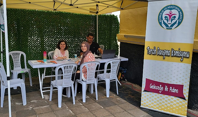 Karaman’da YKS Tercih Danışmanlığı Merkezi Standı Açıldı