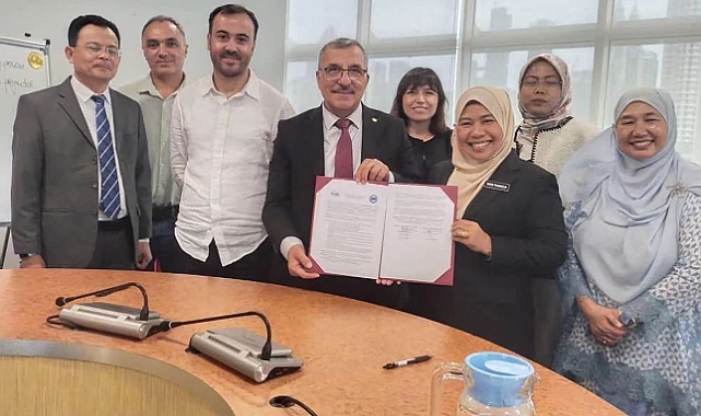 REKTÖR GAVGALI MALEZYA’DA BİR DİZİ ZİYARETTE BULUNDU