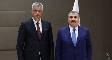 Sağlık Bakanlığı'nda Devir Teslim Töreni Gerçekleştirildi