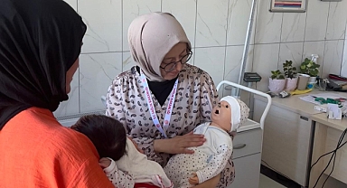 1-7 AĞUSTOS DÜNYA EMZİRME HAFTASI KUTLANDI