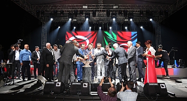 ŞÖLEN ATEŞİ EŞLİĞİNDE İKİ MUHTEŞEM KONSER