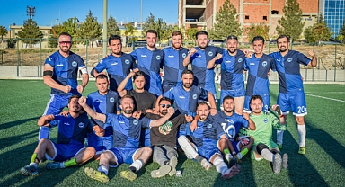 KMÜ FUTBOL TAKIMI TÜRK DİLİ FUTBOL TURNUVASINDA ŞAMPİYON OLDU