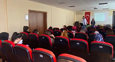“Meme Kanseri Bilinçlendirme ve Farkındalık Eğitimi” Düzenlendi