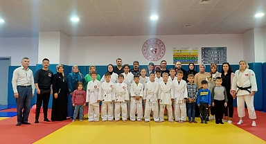 MİNİK JUDOCULARIN KUŞAK SINAVI HEYECANI