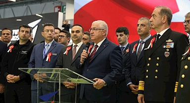 ''TÜRKİYE HİÇBİR TEHDİDE BOYUN EĞMEDİ, EĞMEYECEK''