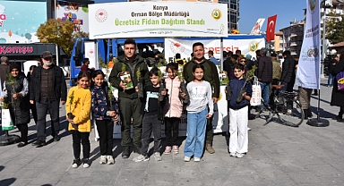 ‘Geleceğe Nefes İnsanlığa Nefes’ Olması Adına 5.000 Adet Fidan Dağıttı