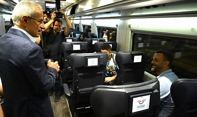 ÖĞRETMENLERE TRENLERDE YÜZDE 50 İNDİRİM