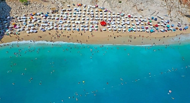 ANTALYA TURİZMİ YÜKSELİŞİNİ SÜRDÜRÜYOR