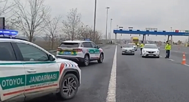 Emniyet ve Jandarma Trafik Ekipleri Tarafından 19-26 Aralık 2024 Tarihleri Arasında 2 Milyon 553 bin 663 Araç Denetlendi