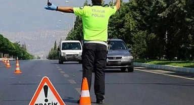 Emniyet ve Jandarma Trafik Ekipleri Tarafından 28 Kasım-5 Aralık 2024 Tarihleri Arasında 2 Milyon 803 bin 527 Araç Denetlendi