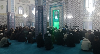 Sabah Namazı Buluşması Devam ediyor