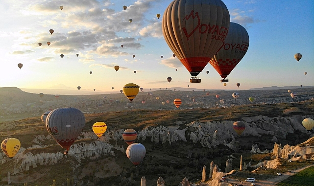 933 Bin Balon Yolcusu ile Tüm Zamanların Rekoru Kırıldı