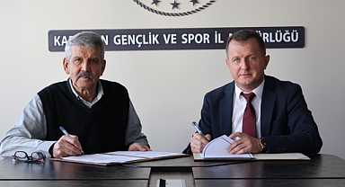 Karaman Gençlik ve Spor İl Müdürlüğü ile İstanbul Karamanlılar Eğitim Kültür ve Sosyal Dayanışma Vakfı (İKEV) arasında iş birliği protokolü imzalandı.