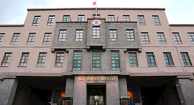 Yüksek Disiplin Kurulu tarafından, 5 teğmen ve 3 amir TSK'dan ihraç edildi
