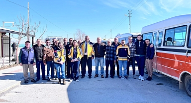 Karaman’da 'Fermuar Sistemi İle Yaşama Yol Ver' Kampanyası Kapsamında Şoförlere Bilgilendirme Yapıldı