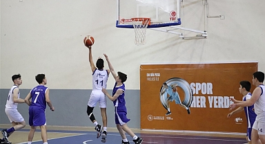 KARAMAN’DA YEŞİLAY SPOR OYUNLARI SOKAKLAR BİZİM 3X3 BASKETBOL TURNUVASI DÜZENLENECEK
