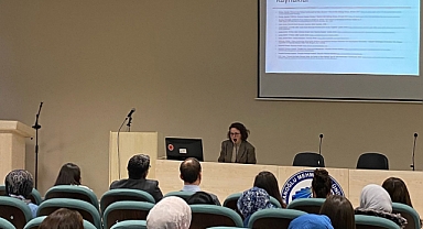 KMÜ’DE “OSMANLI’DAN GÜNÜMÜZE KADIN HAREKETİ” KONULU KONFERANS GERÇEKLEŞTİRİLDİ