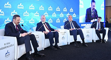 ''TURİZMDE HEDEF İLK 3 ÜLKE ARASINA GİRMEK''