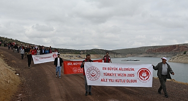 2025 Aile Yılı Kortej Yürüyüşü Büyük Bir Coşkuyla Gerçekleştirildi