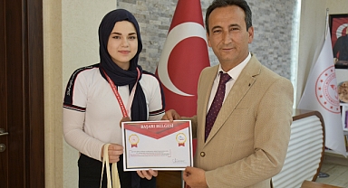 Bilek Güreşinde Türkiye 3.’sü Karaman’dan Çıktı