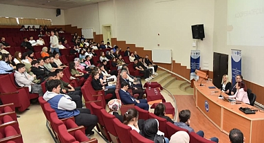 KMÜ İktisadi ve İdari Bilimler Fakültesi Tarafından Koopeartifçilik ve Kampüs Kooperatifçilik Paneli Düzenlendi