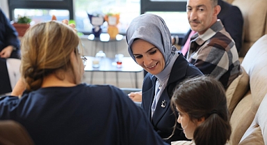10 Binin Üzerinde Çocuk, Koruyucu Ailelerin Şefkatiyle Hayata Hazırlanıyor
