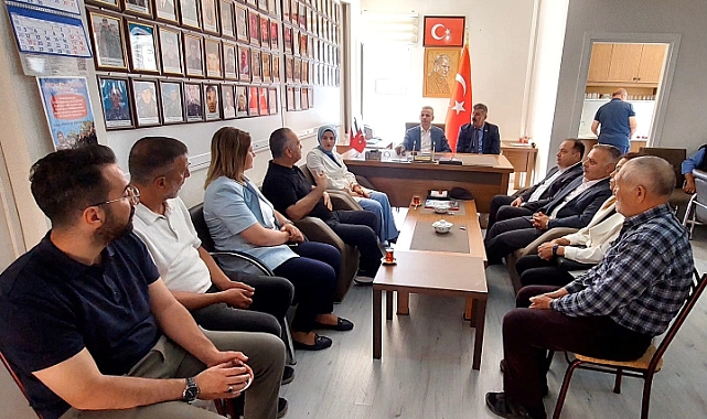 Şehit Aileleriyle Bayramlaşma Programı Gerçekleştirildi