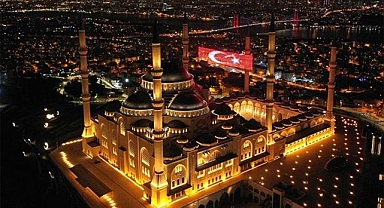 90 BİN CAMİDE KURAKLIK, AFETLER VE ŞEHİTLER İÇİN DUA EDİLECEK