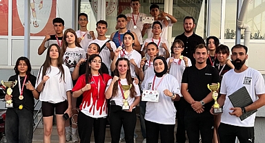 Karaman Muaythai Takımı Ereğli’de 19 Madalya Kazandı
