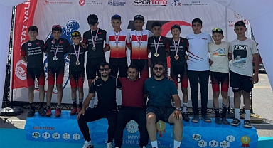KARAMANLI PEDALLARDAN HATAY’DA MADALYA YAĞMURU