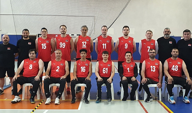 OTURARAK VOLEYBOL MİLLİ TAKIMI AVRUPA ŞAMPİYONASI ÖNCESİ KARAMAN KAMPINI TAMAMLADI
