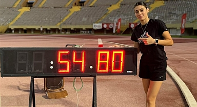 Aysel Önder, Dünya Rekorunu Yeniledi!