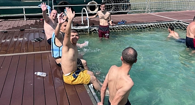 Ermenek'te Engelli Bireyler Turkuaz Gölü'nde Doyasıya Eğlendi