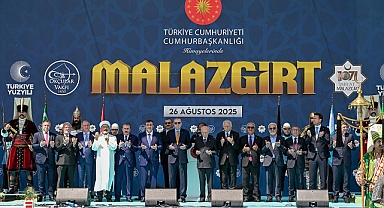 Malazgirt Zaferi’nin 954. Yıl Dönümü Coşkuyla Kutlandı