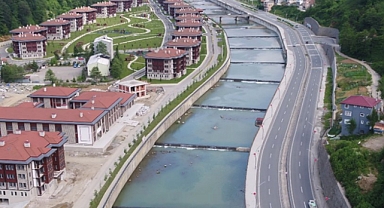 “600 MİLYON DOLARLIK BİR KAYNAKLA ÜLKEMİZİN DÖRT BİR TARAFINDA TAŞKIN KONTROL TESİSLERİ İNŞA EDECEĞİZ”